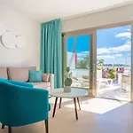 فندق لاس كوستاس