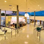 لاس كوستاس 4* بويرتو ذيل كارمين