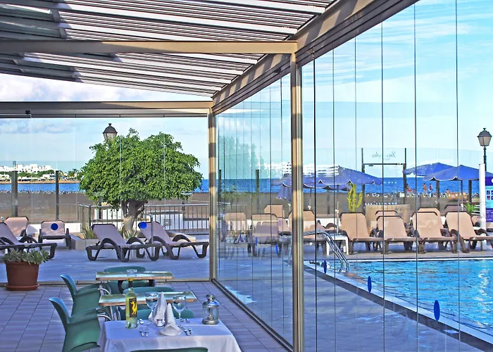 Hotell Costas Puerto del Carmen (Lanzarote)